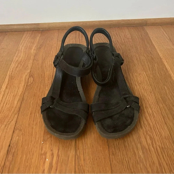 Teva Women’s Ventura Cork Black Brown Ankle Strap Wedge Leather Sandals Size 8 - Picture 2 of 6